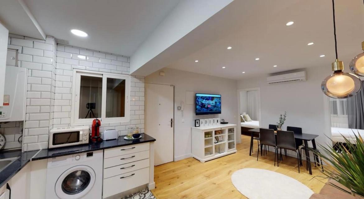 Ferienwohnung Edsam Brown Madrid Exterior foto