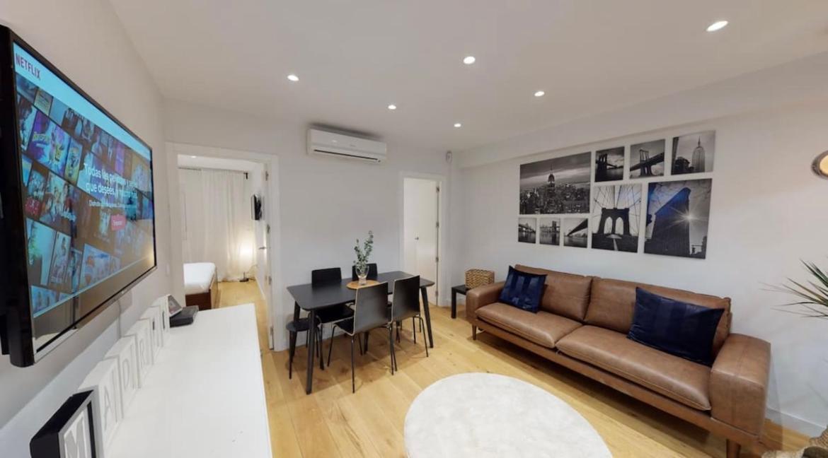 Ferienwohnung Edsam Brown Madrid Exterior foto